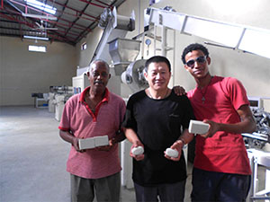 2013年12月，南蘇丹客戶訂購 500 千克/小時的洗衣皂香皂設(shè)備。